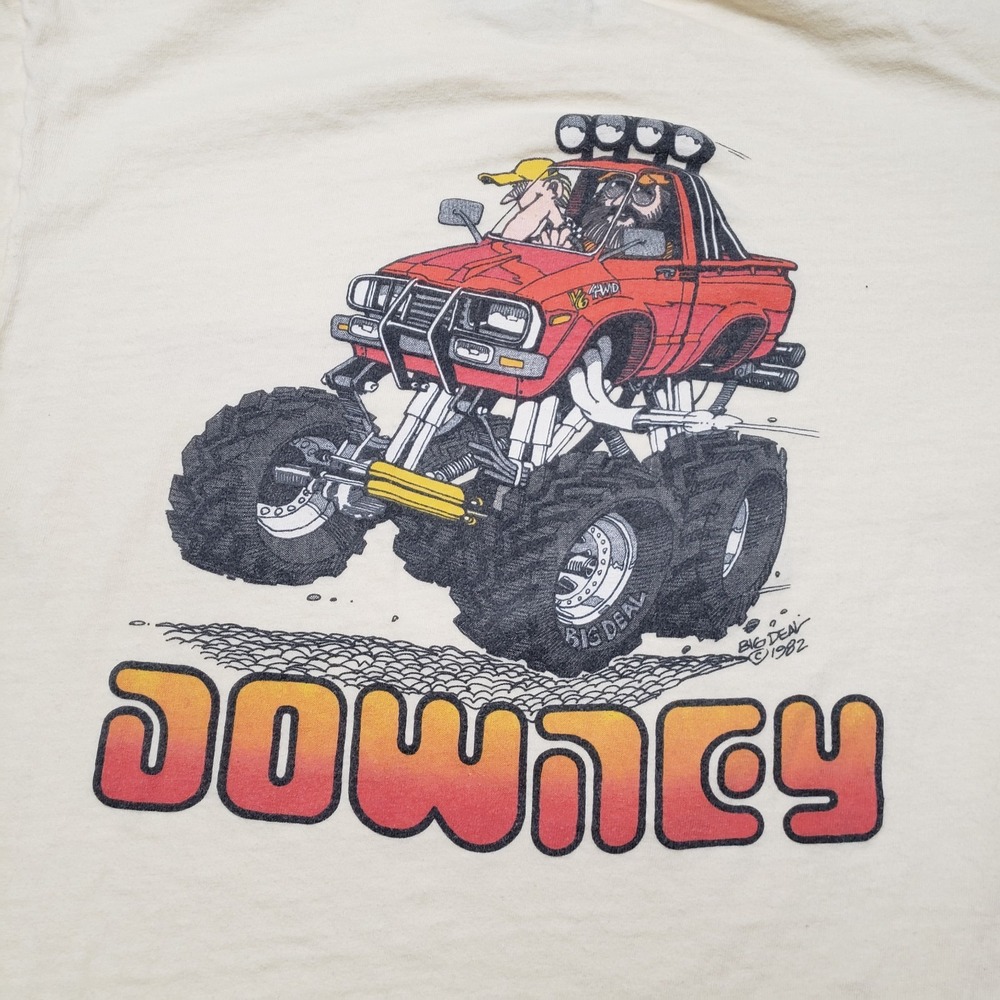 Vintage Downey Shirt Mens Medium Yellow Short Sleeve Single Stitch‎ USA 80s